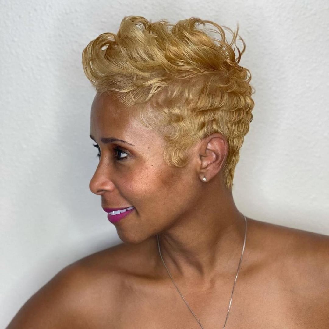 Blonde Hairstyles For Black Women 2022 