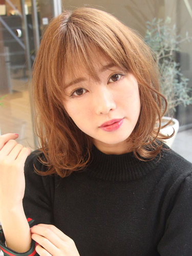 Short Japanese hairstyles for women