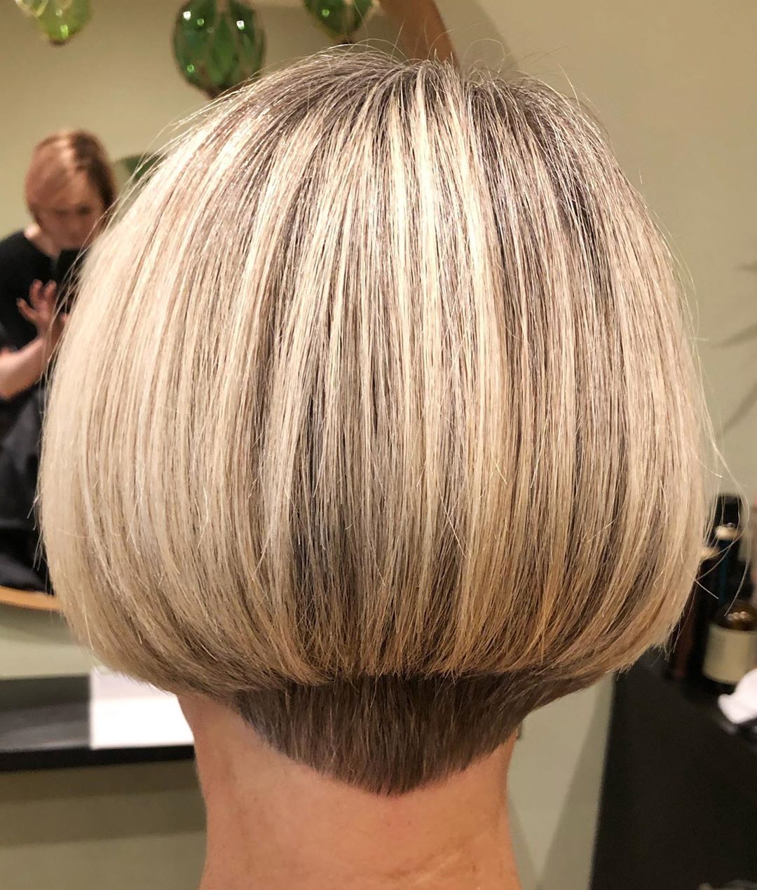 40 Perfect Haircuts and Hairstyles for Women Over 40