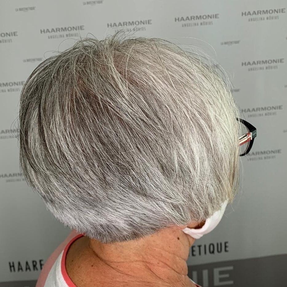 33 Short Hairstyles for Older Women - July 2020 Edition