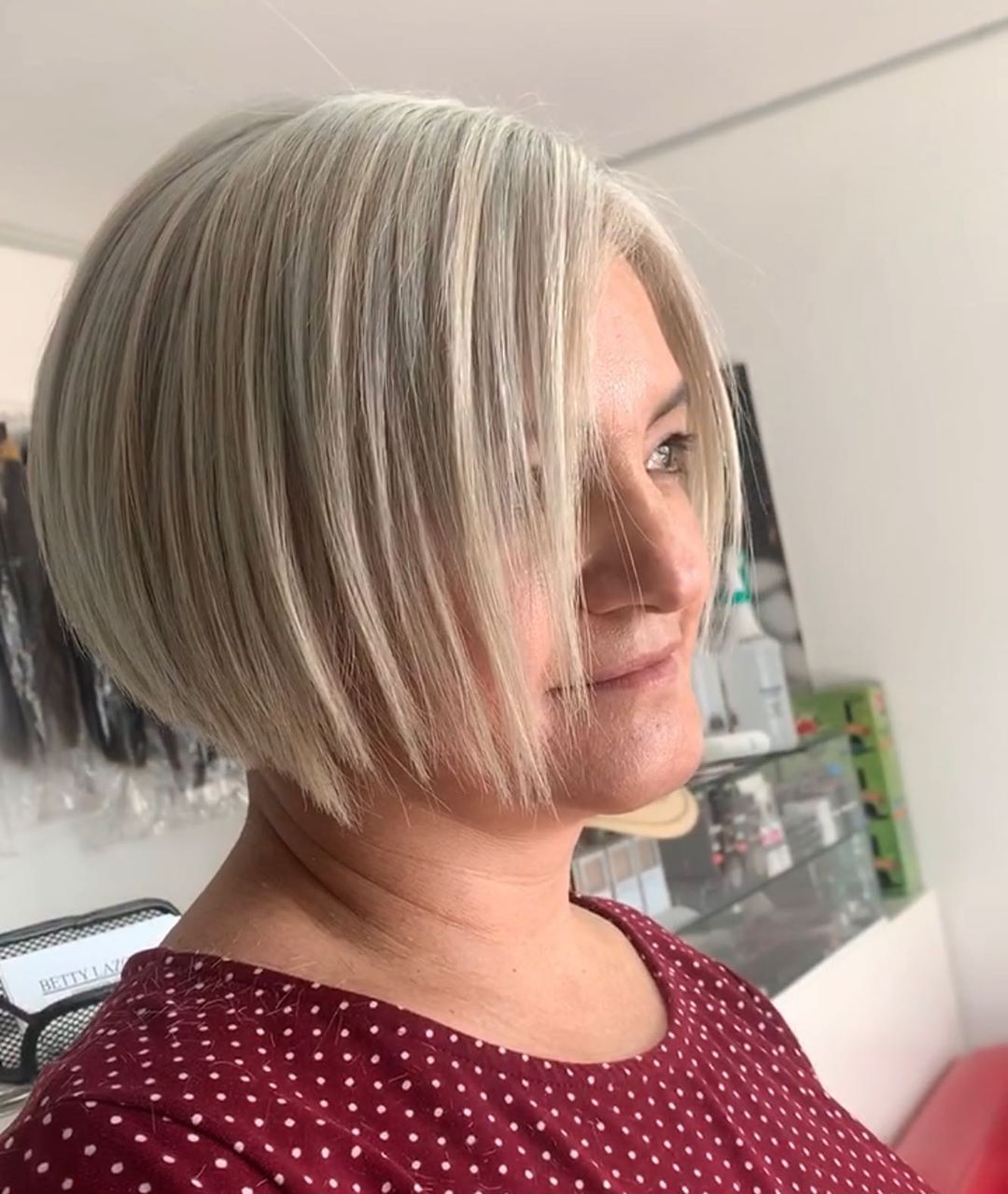 Short haircut for outlet straight fine hair