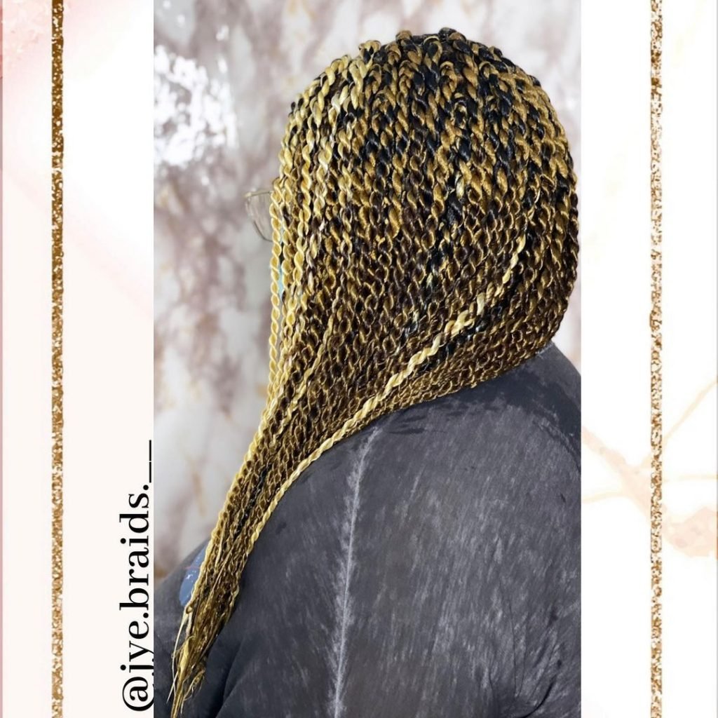 Add a bit of blonde to your Senegalese twists for a pop of color.