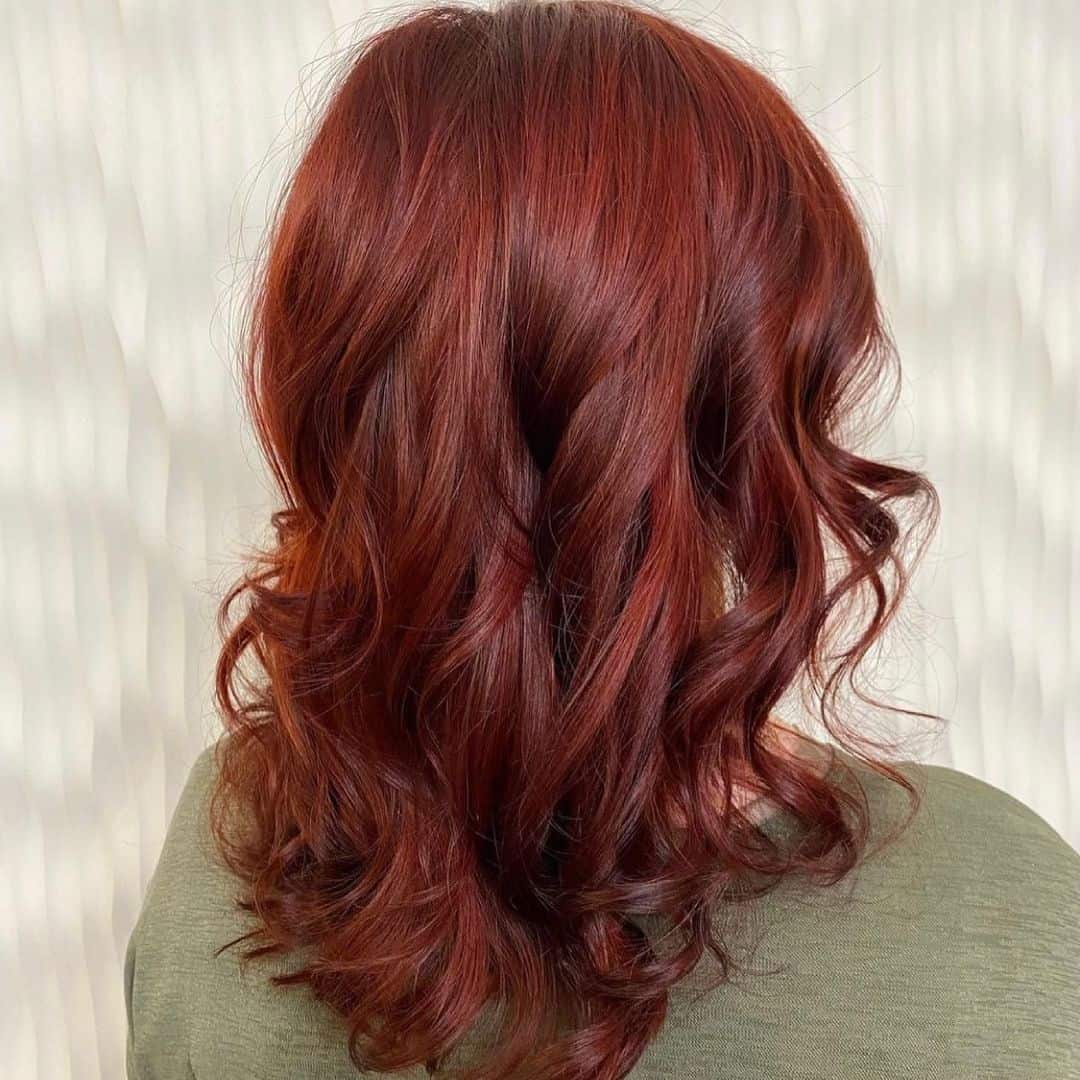 How to get and maintain red hair according to an expert