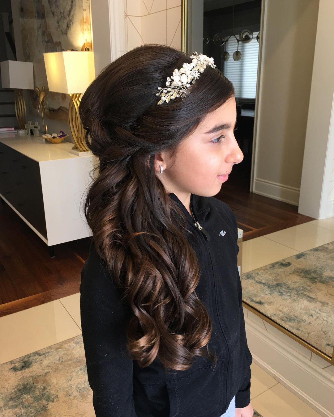 Flower Girl Hairstyles 33 Trendy Looks 2023 Guide