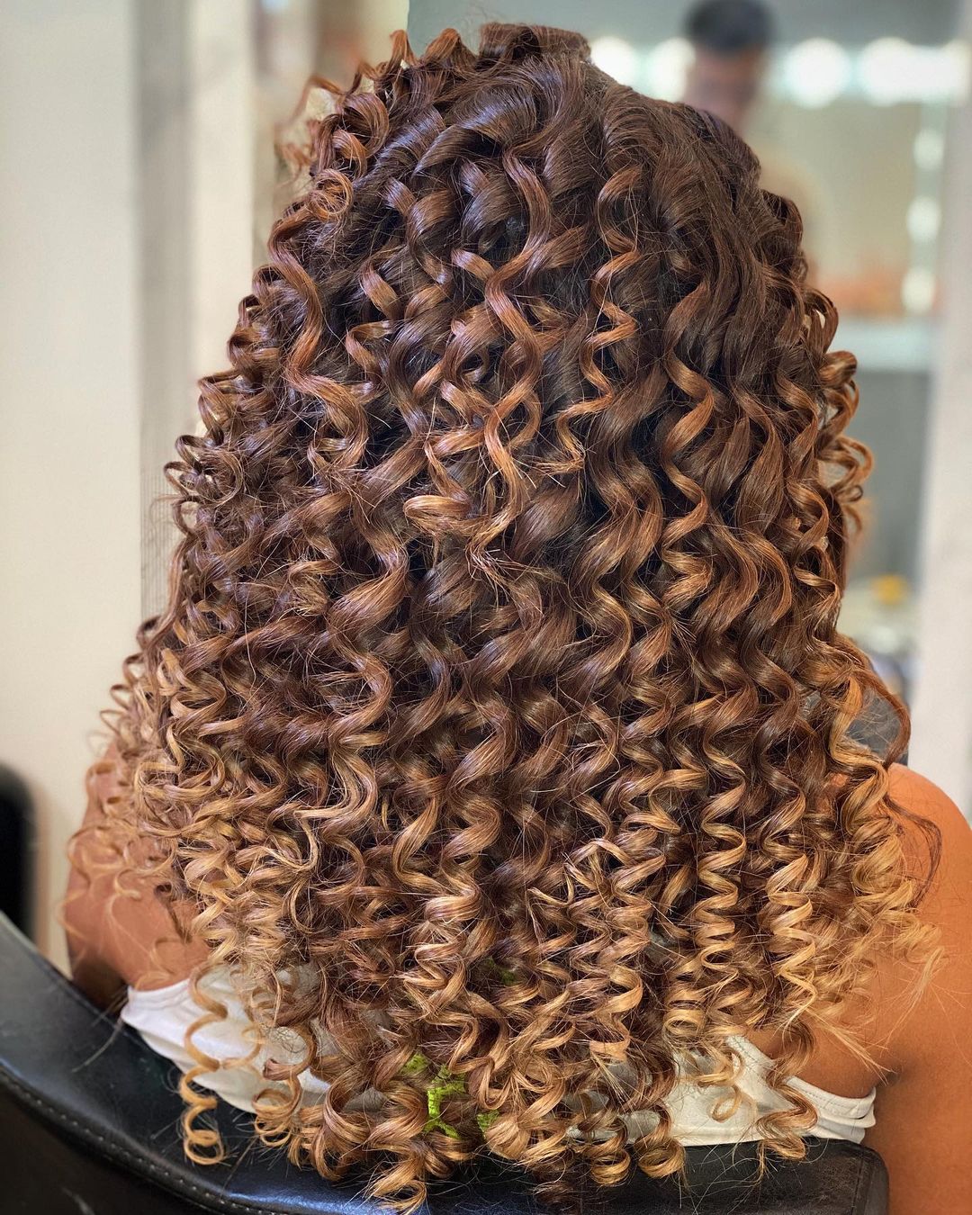24 Natural Curly Hair Looks You Are Going To Love