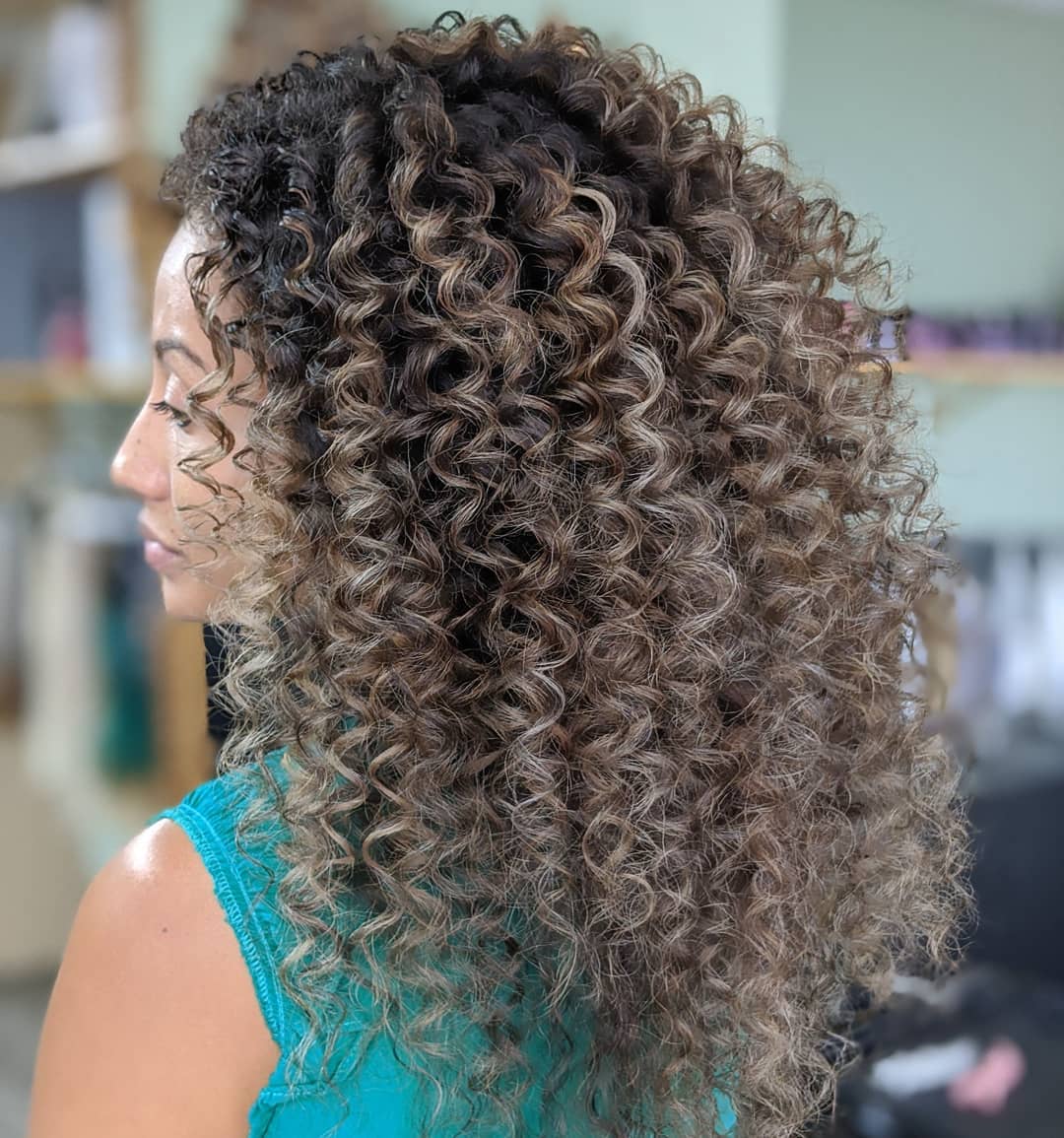 24 Natural Curly Hair Looks You Are Going To Love