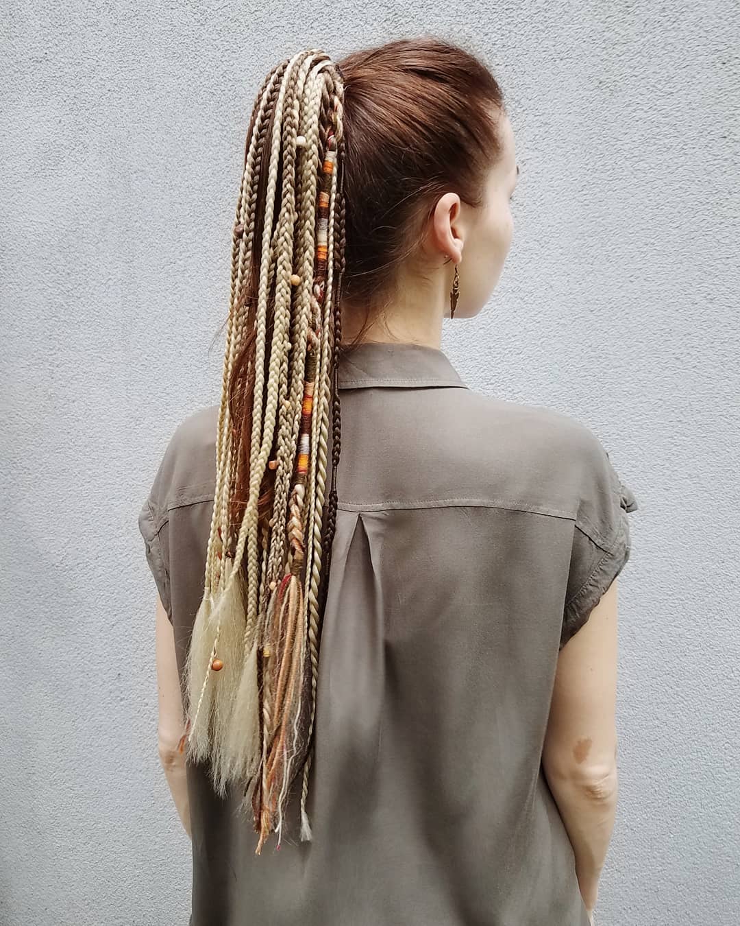 dread styles for females