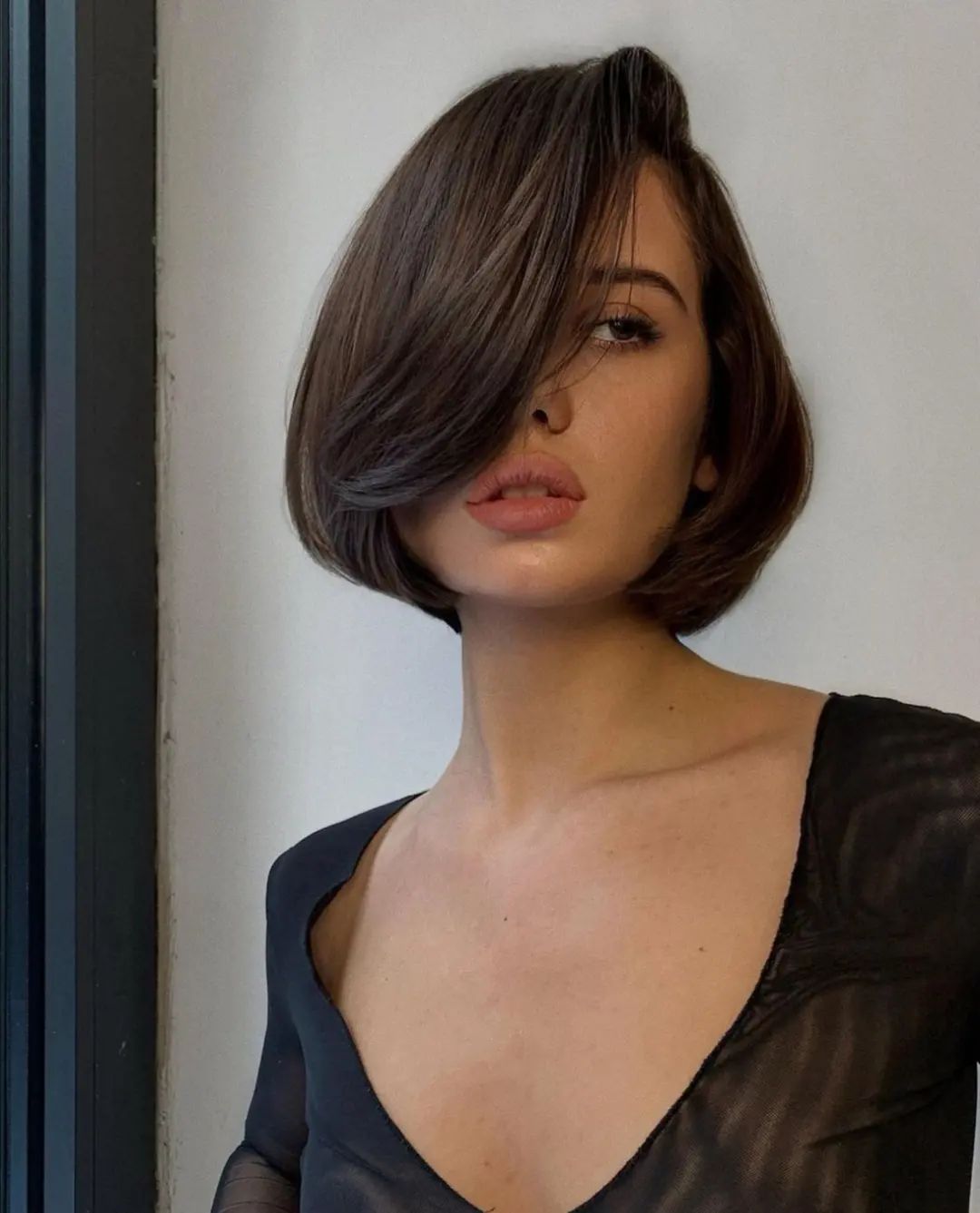 black bob hairstyle 2022